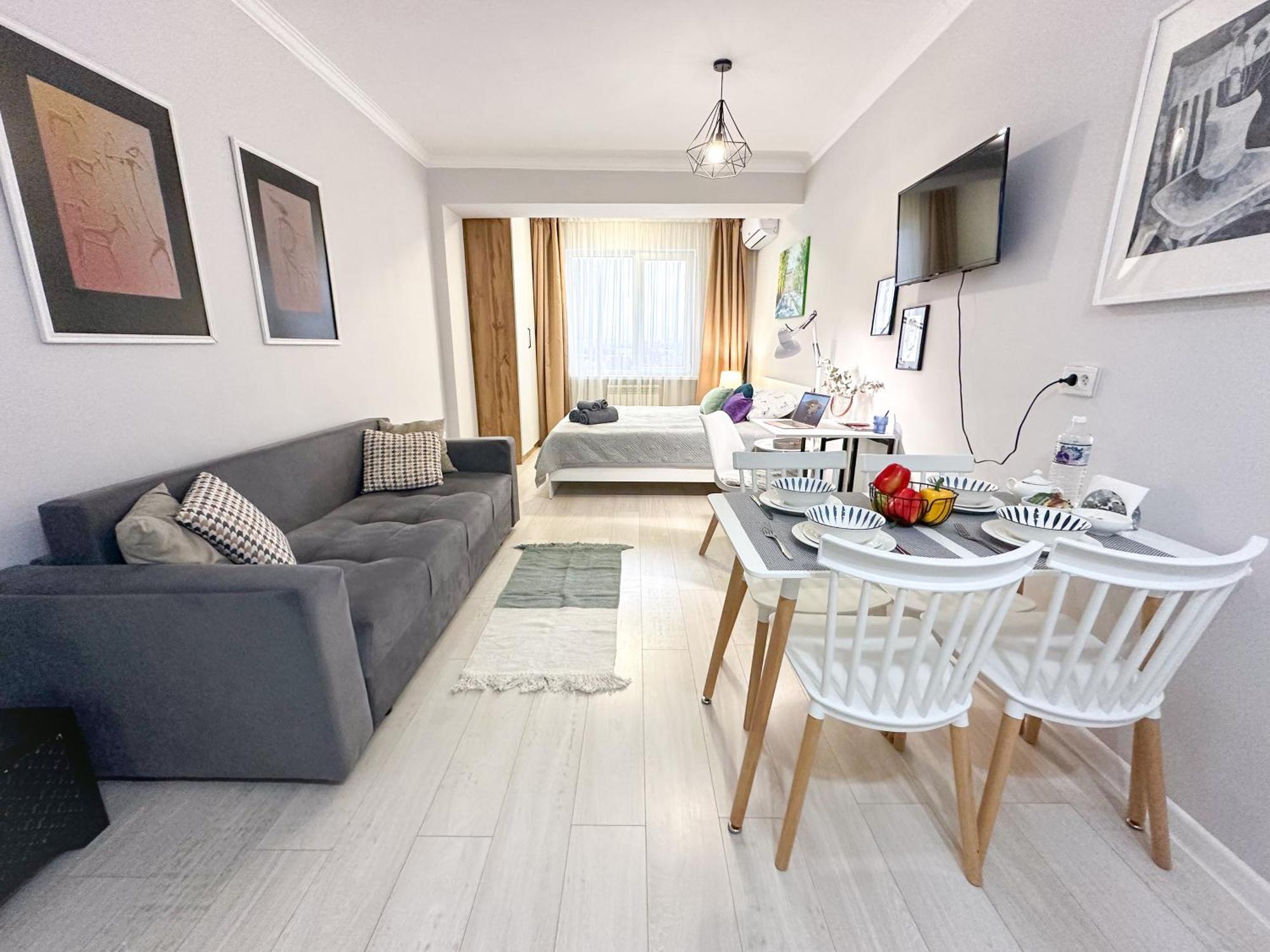 Adt Apartments Αλμάτι Δωμάτιο φωτογραφία