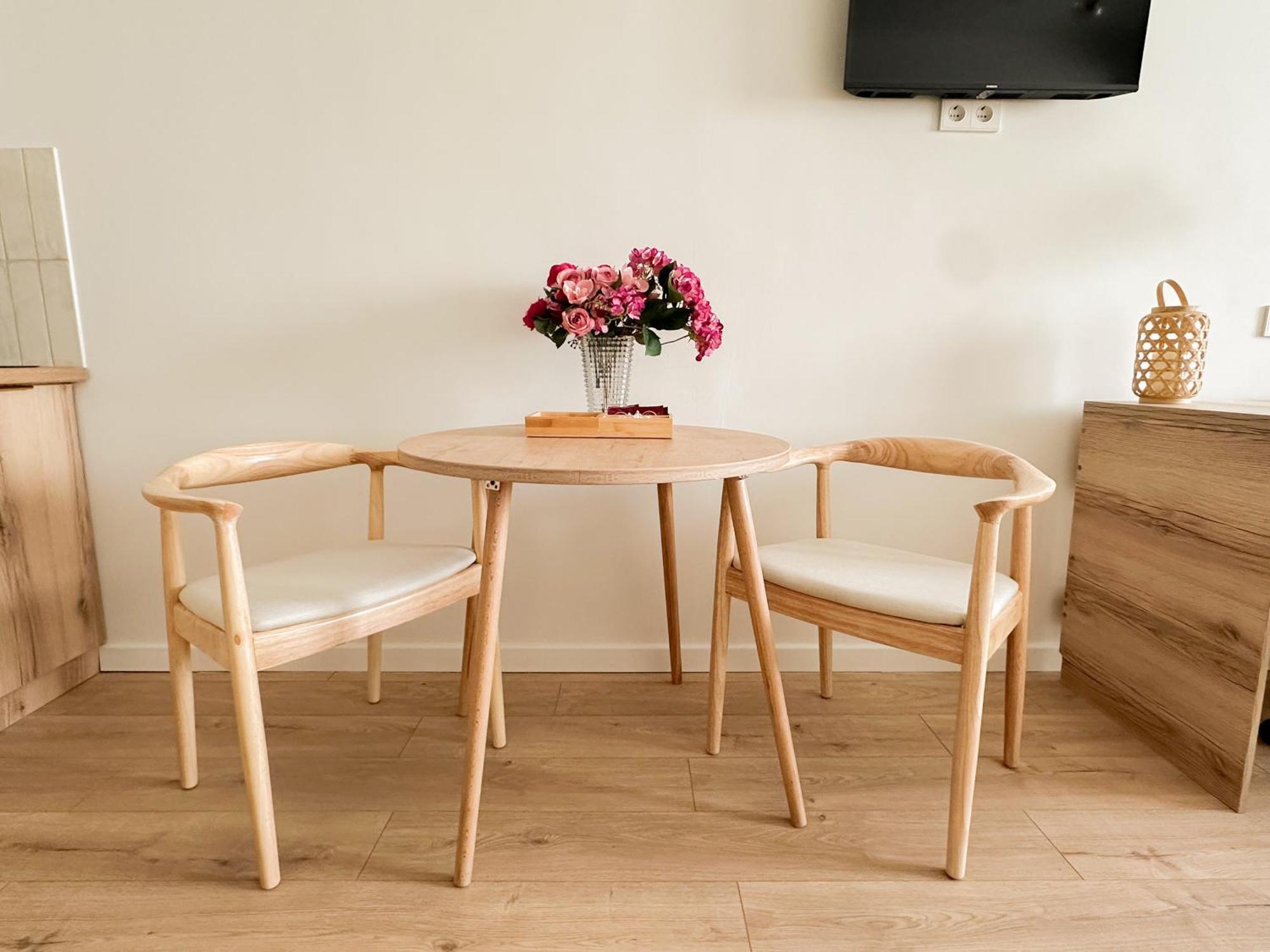 Adt Apartments Αλμάτι Δωμάτιο φωτογραφία